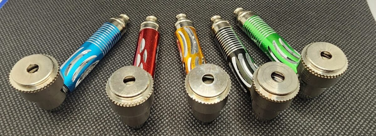 Ribbed Sherlock Hand Pipes | 2.5in Long - Metal